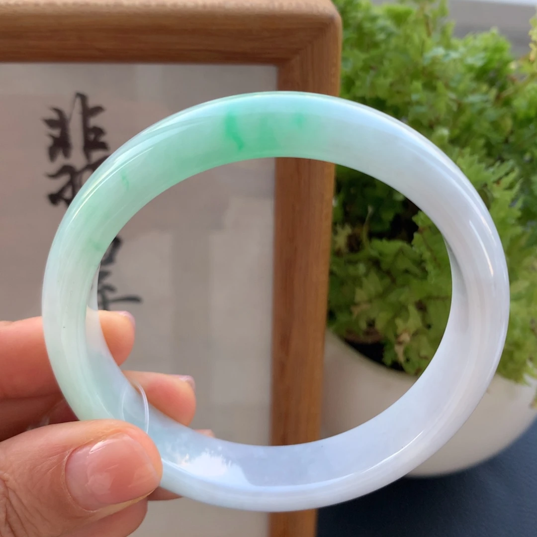 翡翠未镶嵌手镯翡翠手镯57