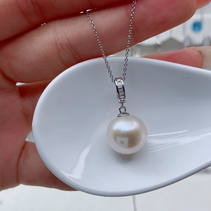 颈饰银S925镶嵌淡水珍珠