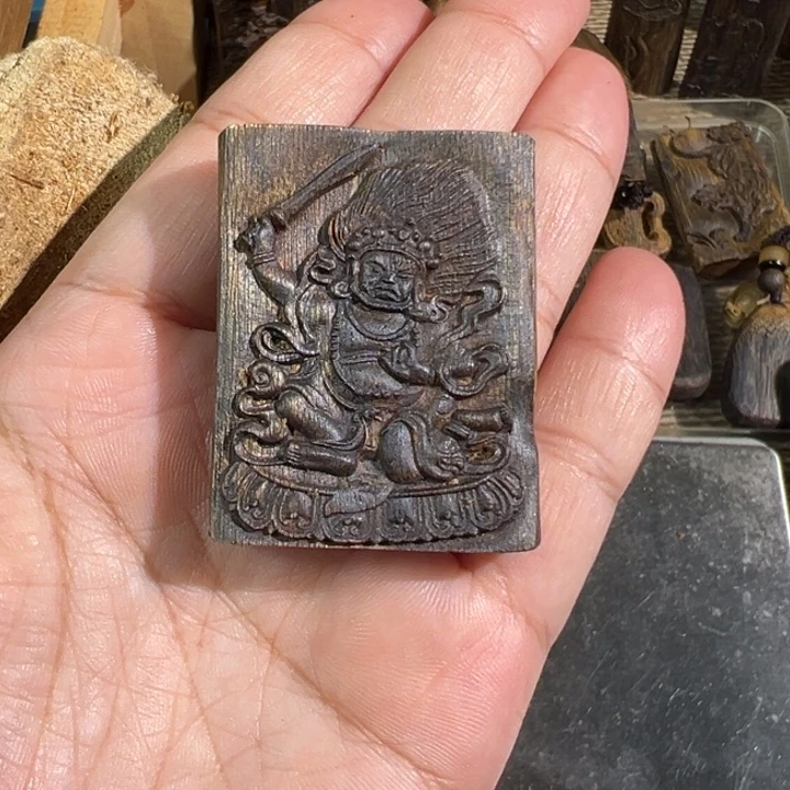 吊坠沉香棋楠沉香雕刻牌吊坠