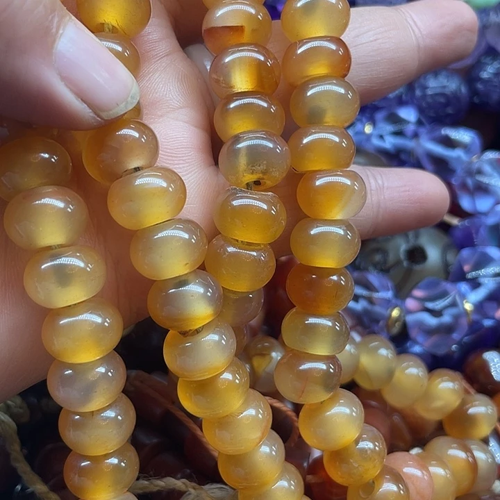 非***扰玛瑙/玉髓未镶嵌颈饰