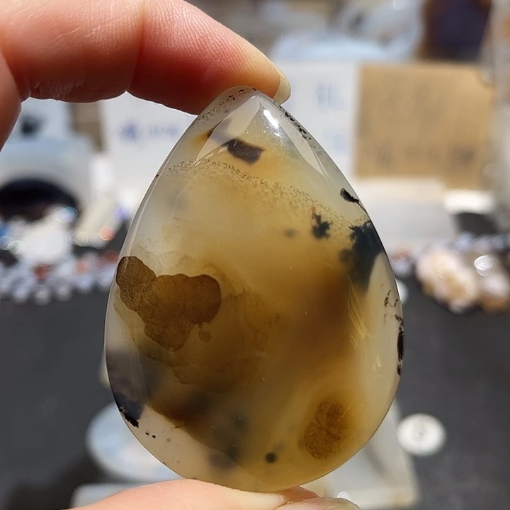 玛瑙/玉髓未镶嵌吊坠(不含链)