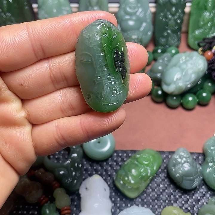 和田玉挂件未镶嵌