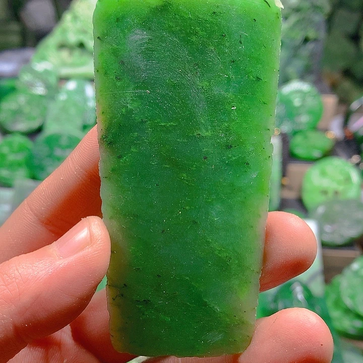 和田玉（碧玉）未镶嵌珠宝半成品