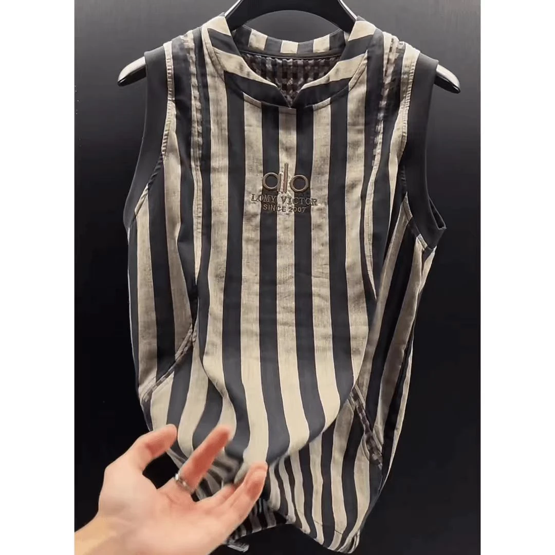 欧洲站轻奢刺绣背心男2025夏季新款无袖上衣男装休闲百搭高品质