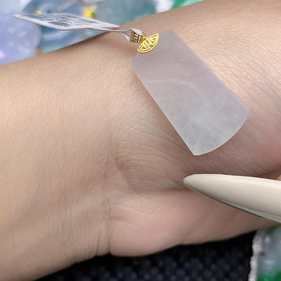 翡翠18K金镶嵌颈饰天然缅甸翡翠a货百元以上9元证书费自理