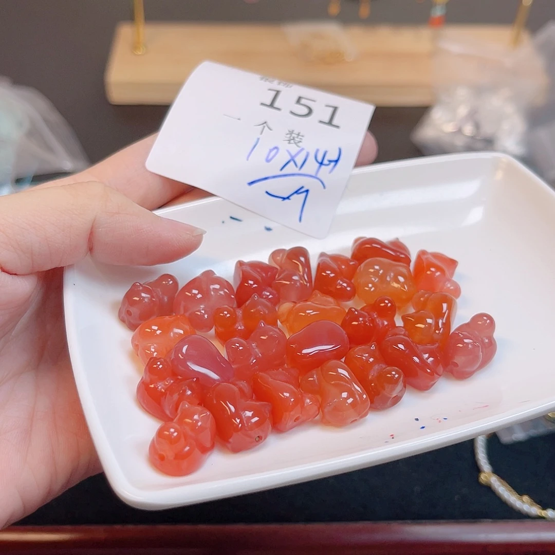 玛瑙/玉髓未镶嵌珠宝半成品151。
