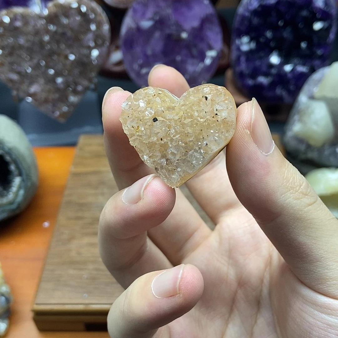 大型摆件（非配饰）未镶嵌水晶
