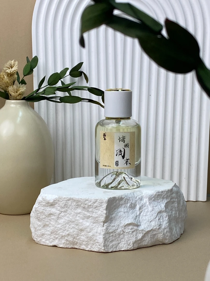 漏泽春男女士学生约会香水留香持久清新木质香调花果香调