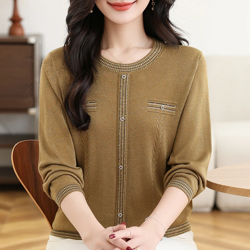 妈妈洋气春秋装圆领薄款宽松大码上衣气质中老年女长袖T恤打底衫