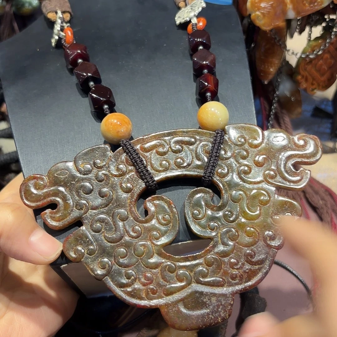 和田玉未镶嵌颈饰原创