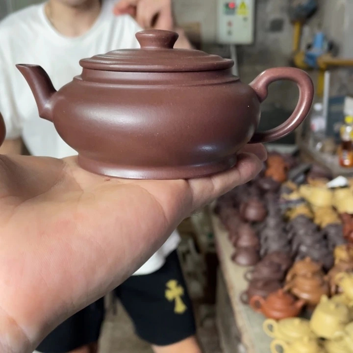 茶壶紫砂大蕴扁灯。老紫泥。全手工艺180CC