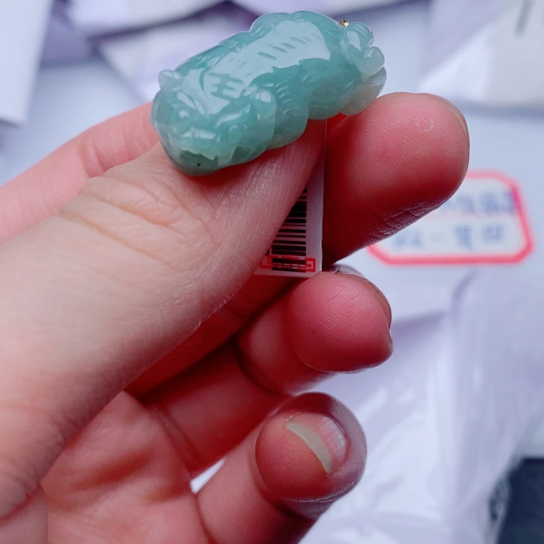 未镶嵌手链翡翠多样性发其一