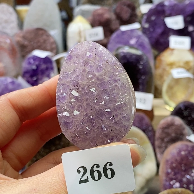 【闪购商品】紫晶大型摆件（非配饰）未镶嵌c****?