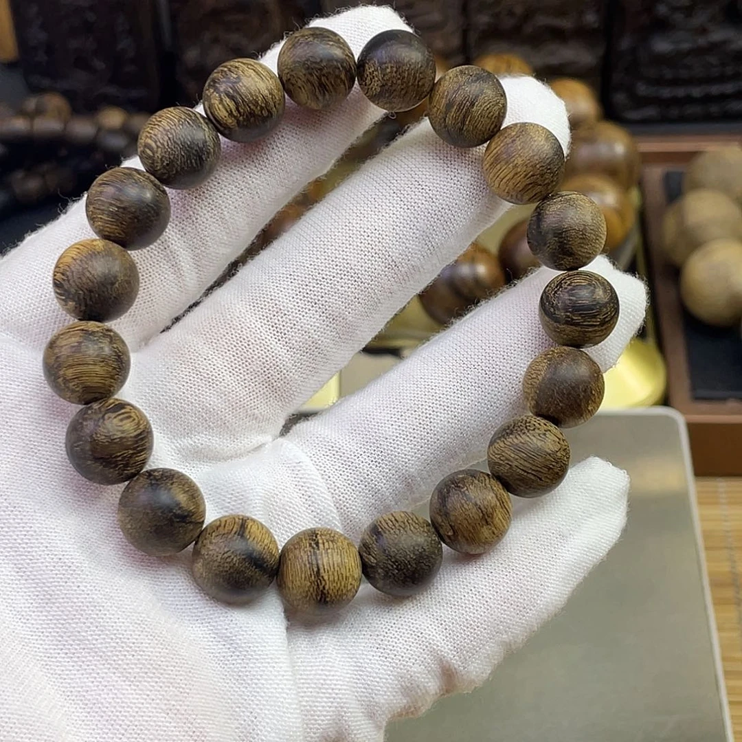 ****r沉香手串达拉干…………