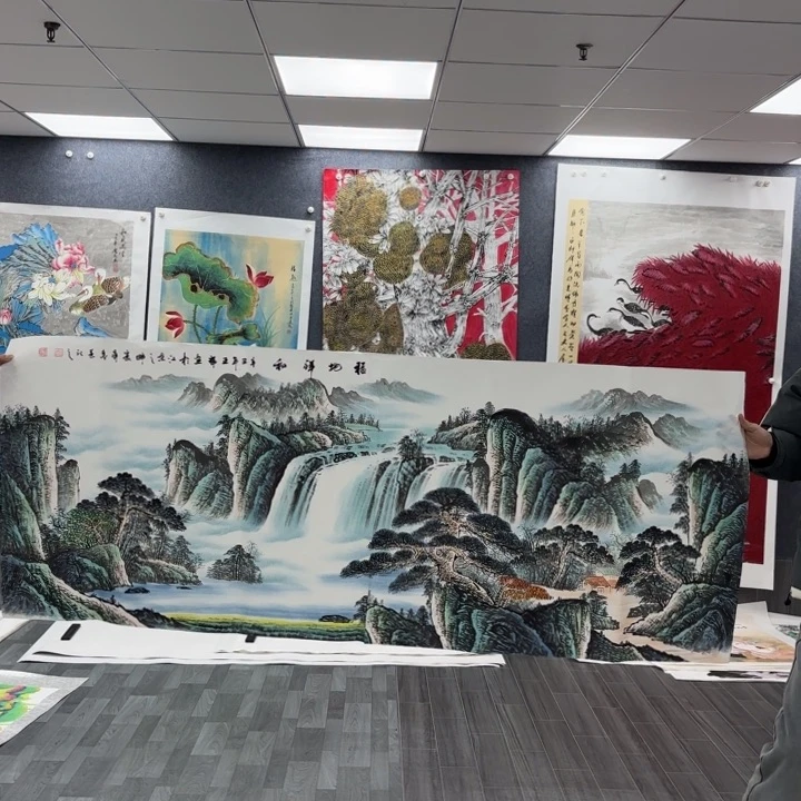 字画等多种形式的艺术作品和艺术作品