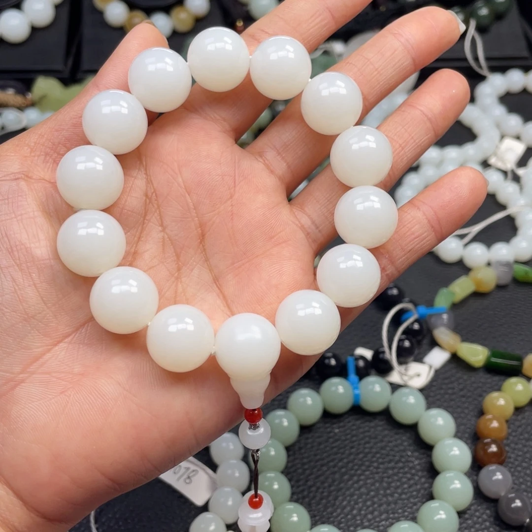 和田玉未镶嵌手链