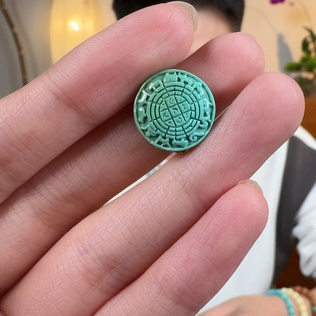 绿松石未镶嵌挂件