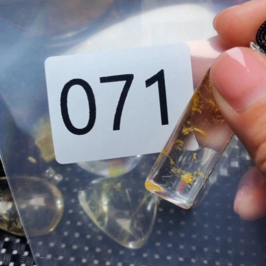 水晶颈饰未镶嵌小****嘿