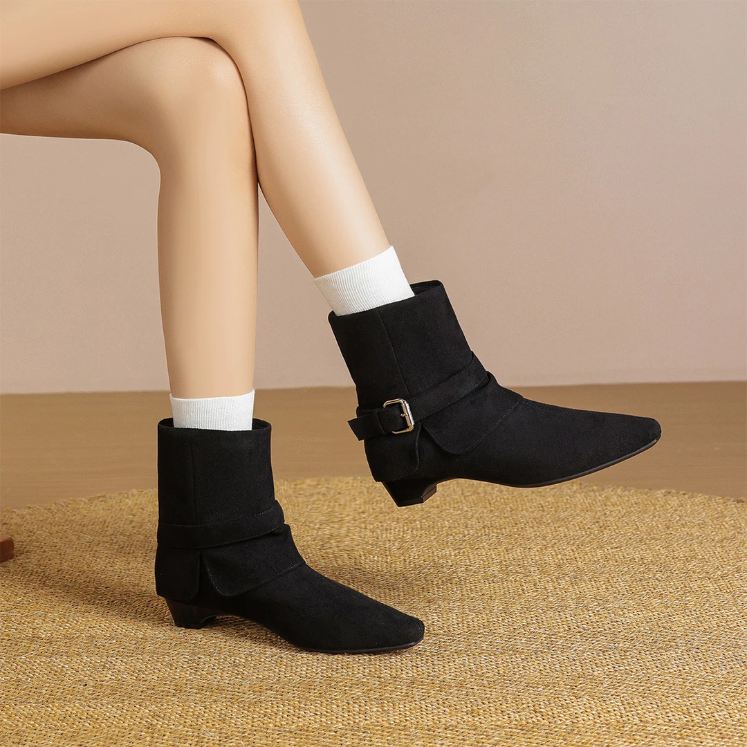 华耐西部短靴女2025秋季新款美拉德色中跟尖头瘦瘦靴通勤时装女靴