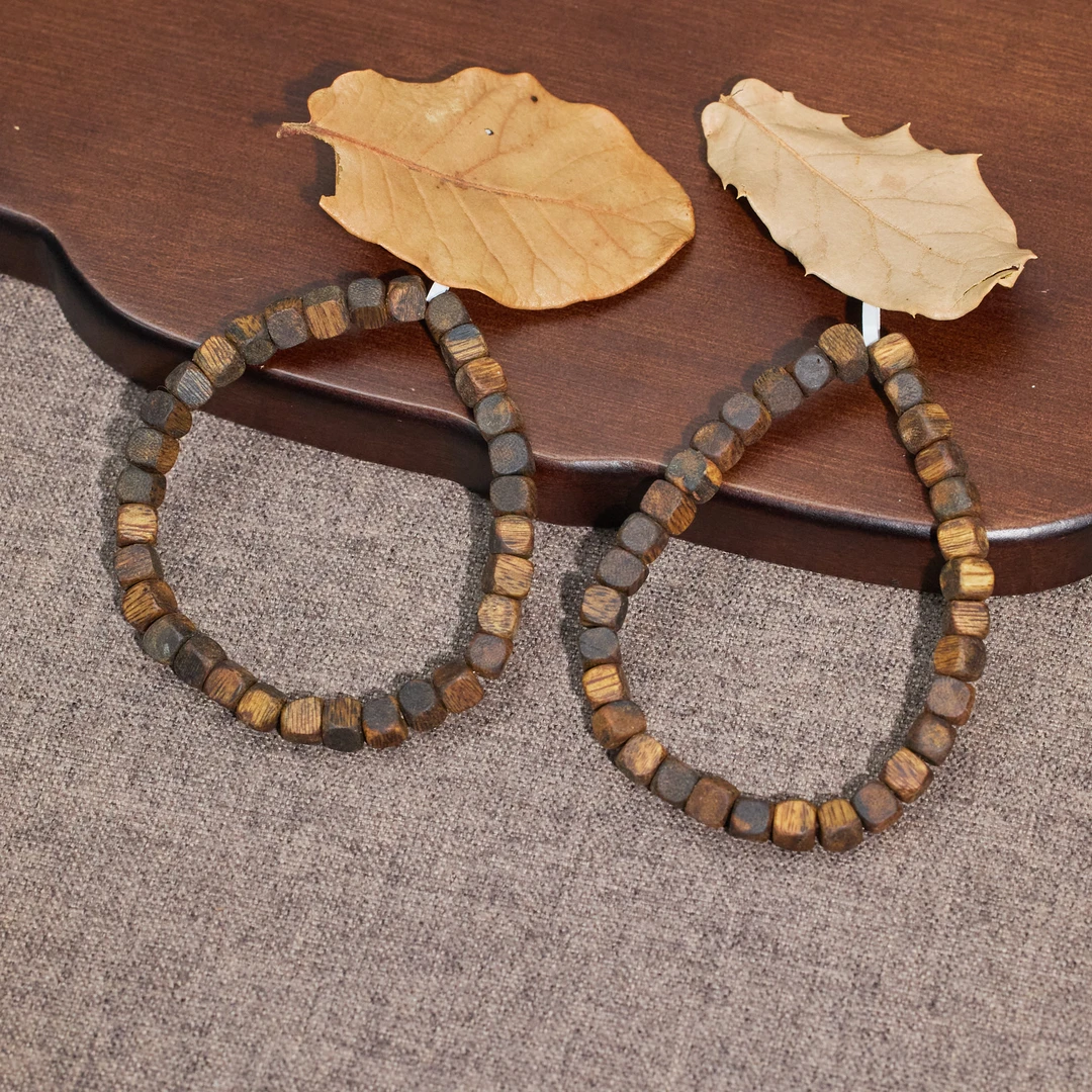 【歪歪】方珠*黑奇楠手串（多样性发其一）W8659