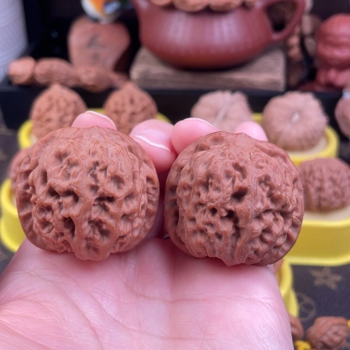 吊坠文玩核桃太行雪狮40