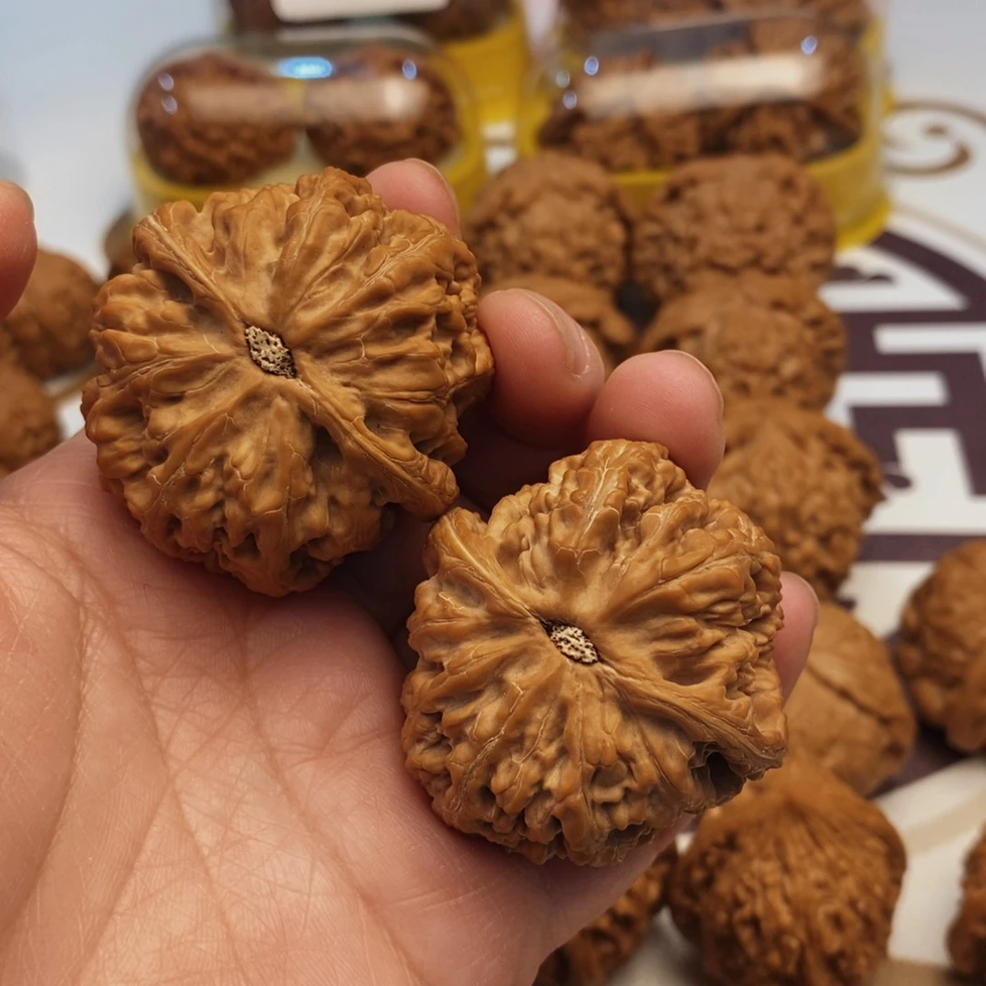 文玩核桃吊坠R*R粗筋44尺