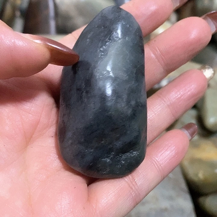 未镶嵌和田玉（糖玉）挂件王*皮