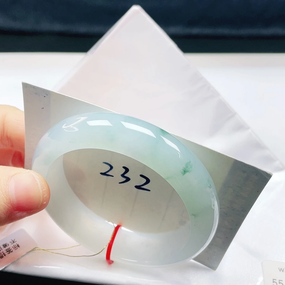 翡翠未镶嵌手镯55➕圈口