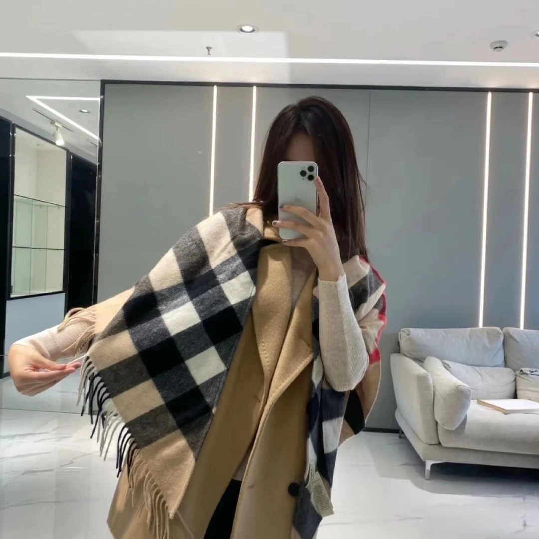 99新 BURBERRY/博柏利 海囤/巴宝莉/围巾/ 167️85 /nu19461