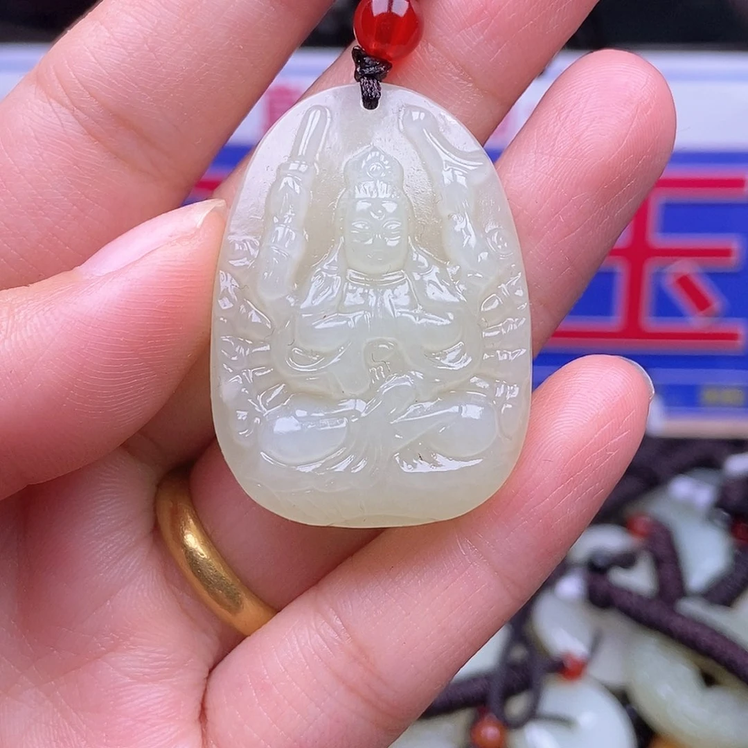颈饰未镶嵌和田玉