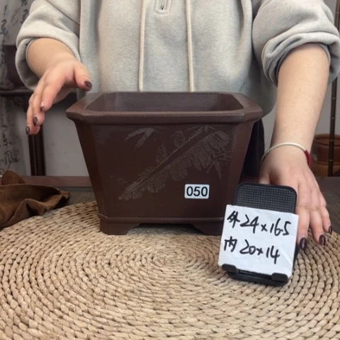 紫砂花盆紫玉金砂芭蕉刻绘直角切角四方050