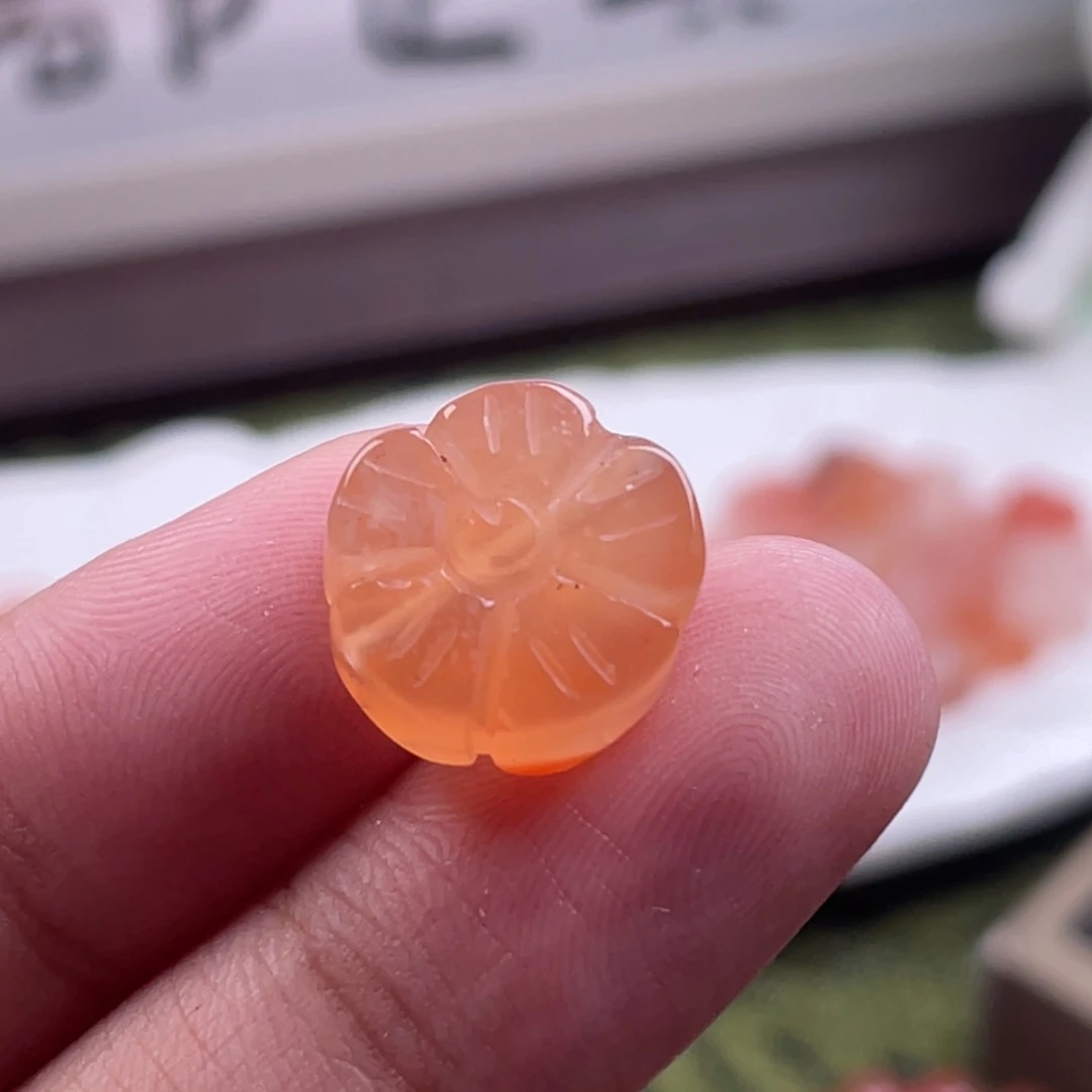 南红玛瑙未镶嵌挂件10992