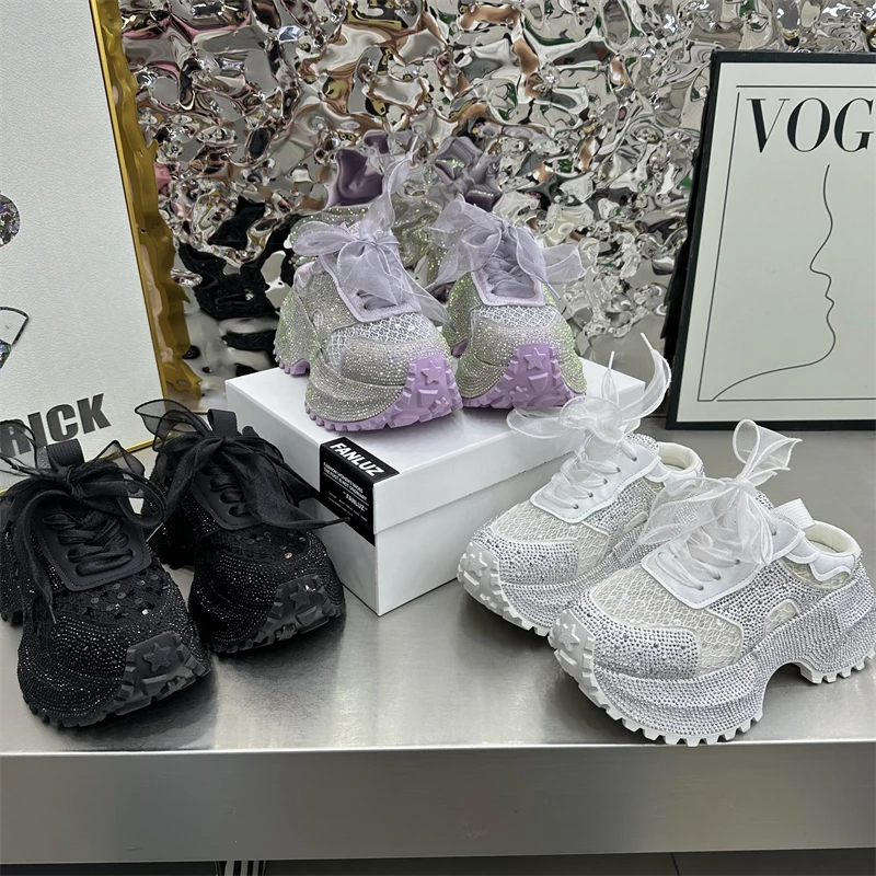 女鞋时尚百搭夏季镂空网面飞织透气软底潮流情侣单网拖鞋高定潮鞋