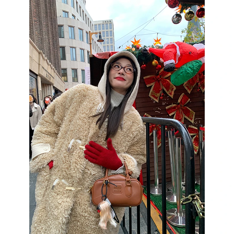 人造皮草 落落狷介拼接外套女2024新款爆款洋气中长款连帽外套