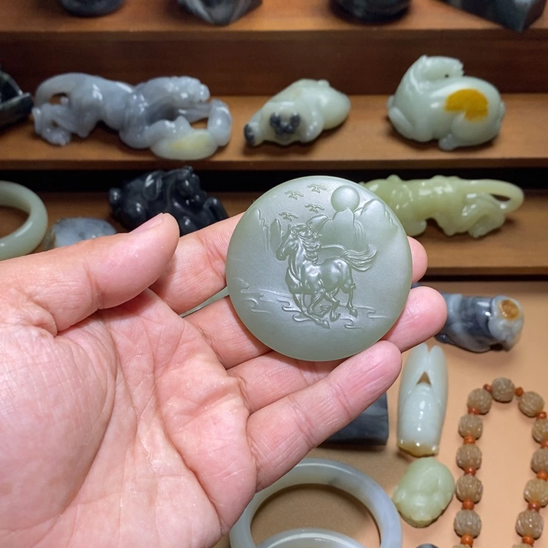 未镶嵌和田玉挂件