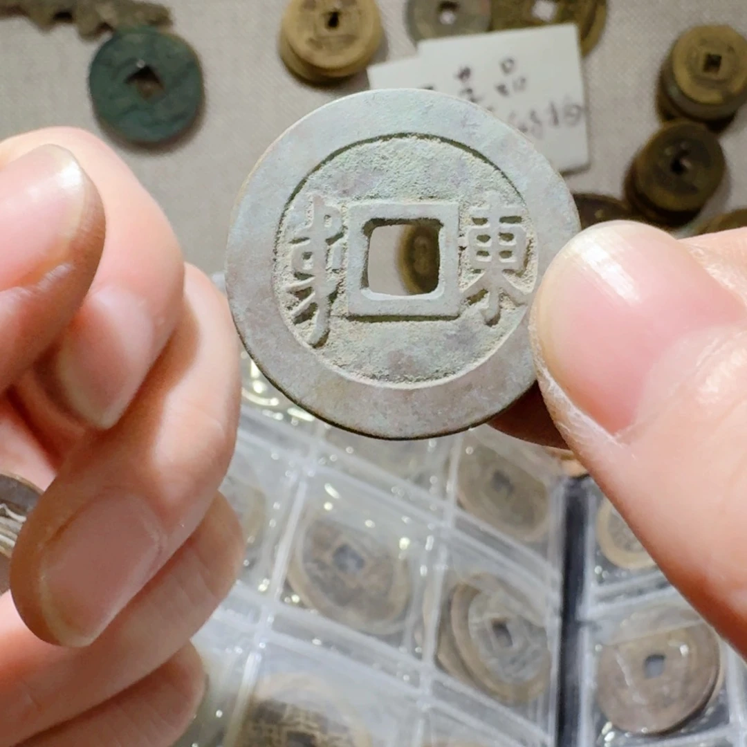 小张手机挂架饰品9018