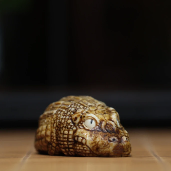 呆呆鳄 根付作品 方颜原创 纯手工文玩 手把件 茶宠摆件