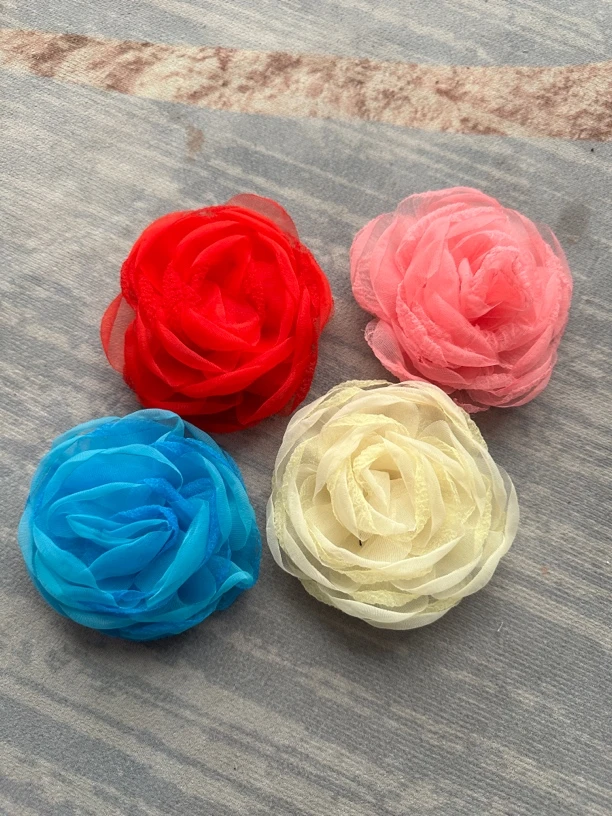 【4.25日 早10点上新 抢先加购】MONA 时尚玫瑰花胸针 胸花配饰