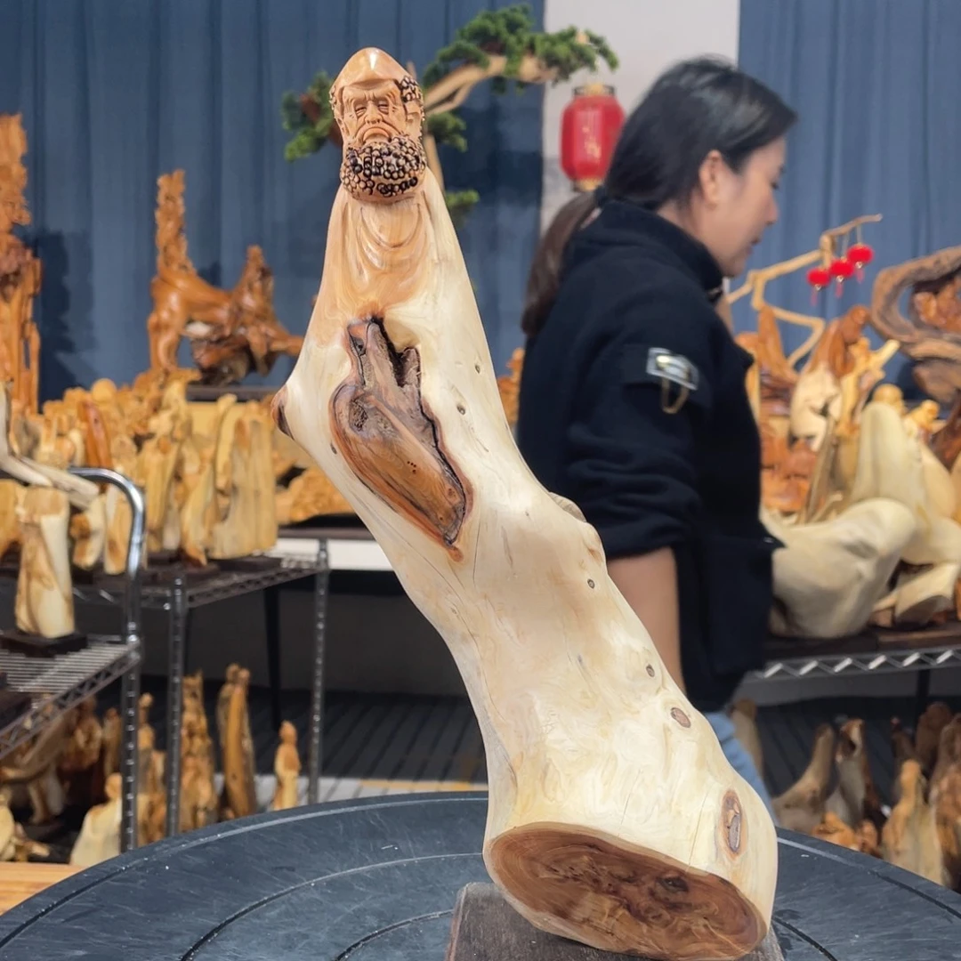 柏木（崖柏）随型摆件