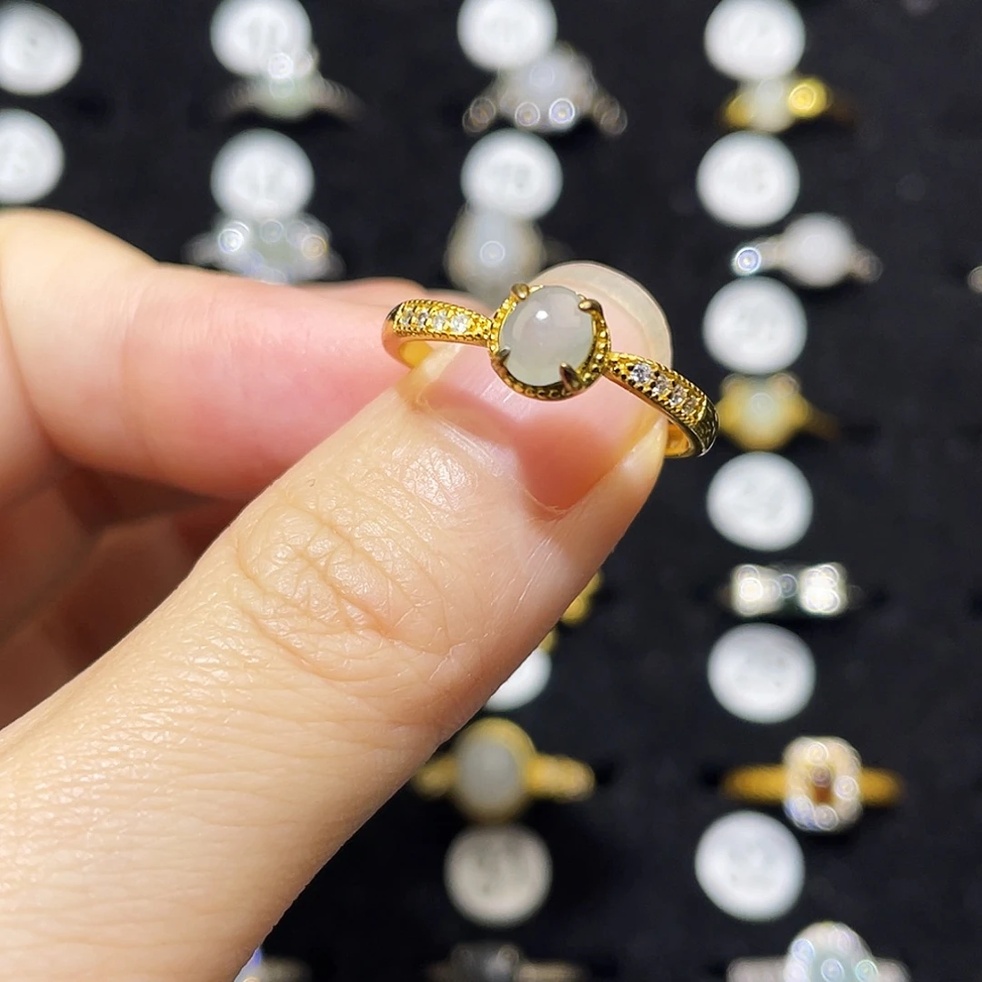 翡翠未镶嵌戒指戒指