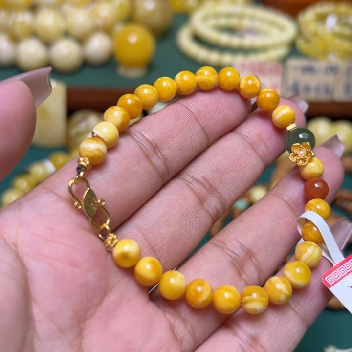 蜜蜡未镶嵌珠宝奇石