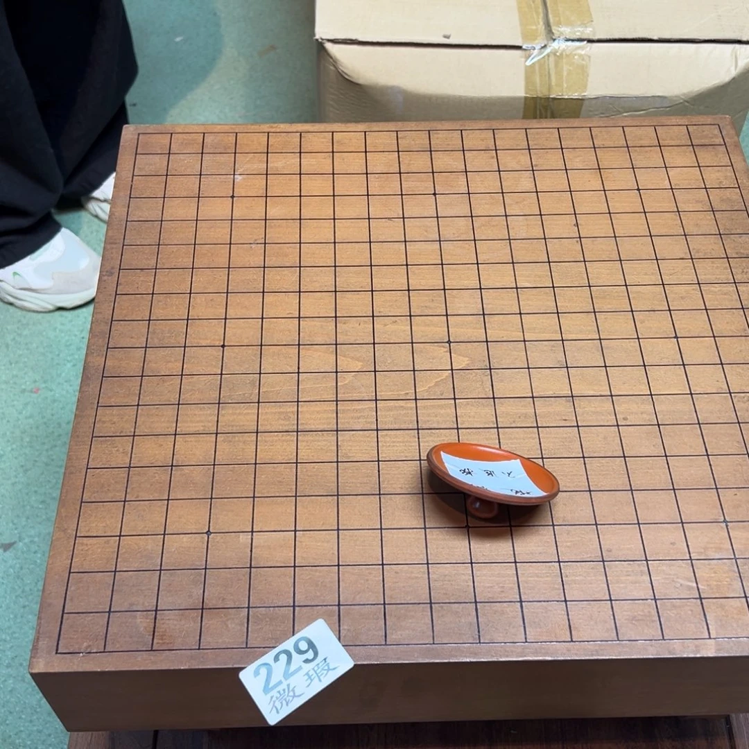 瓷片哈哈哈哈哈哈哈哈哈