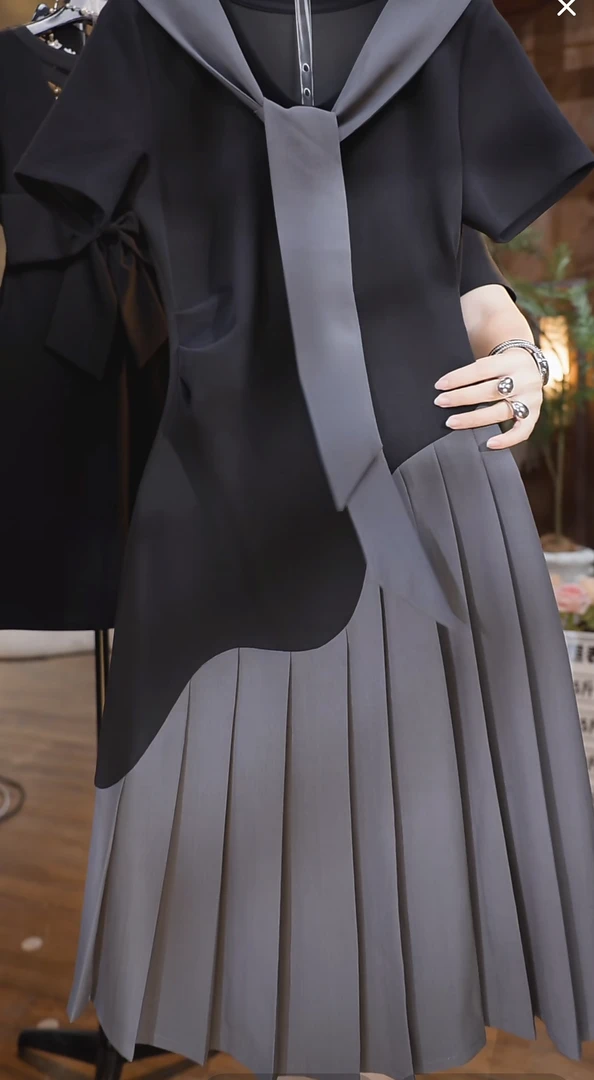 【原创大码设计师款】2025黑灰撞色拼接设计收腰连衣裙K3720