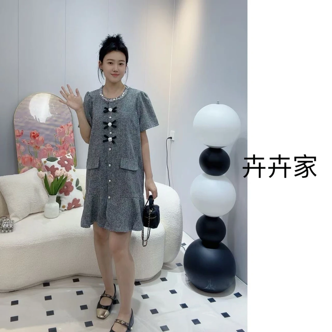 时尚气质休闲显瘦百搭夏季减龄小香风连衣裙