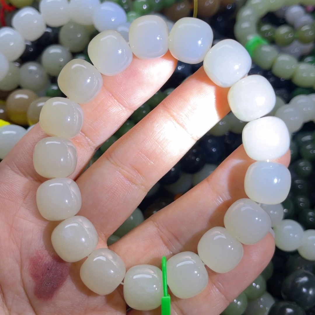 手链未镶嵌和田玉