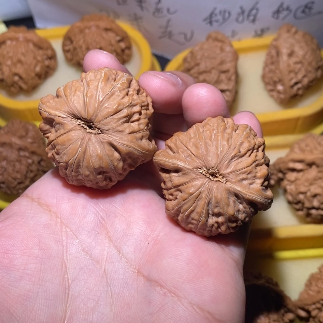 文玩核桃吊坠美****来铁锤