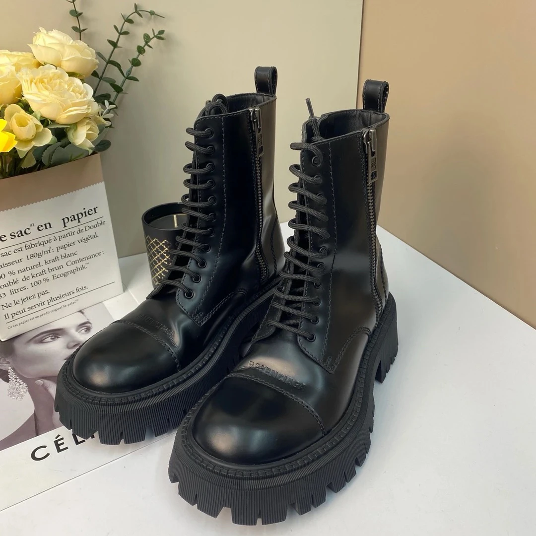 95新 Balenciaga/巴黎世家 巴黎世家 Lace up Tractor  黑靴 36码