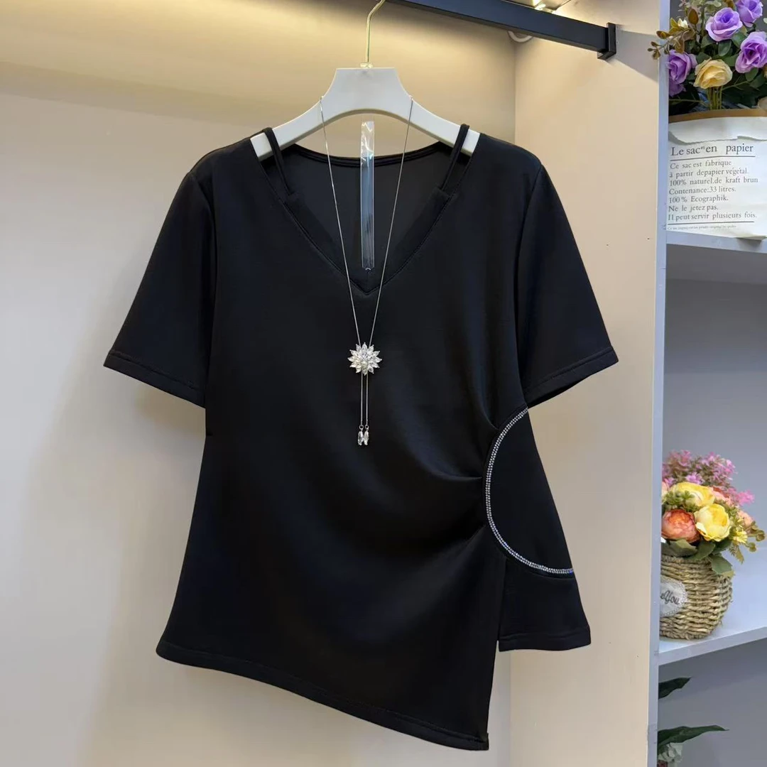 2025年夏季新款遮肉显瘦气质百搭圆领女人衫