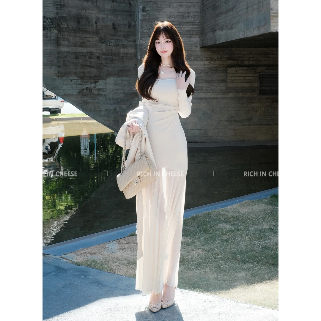 RICHINCHEESE 富家贵女/黑白天鹅 高定清冷感拼接鱼尾收腰连衣裙