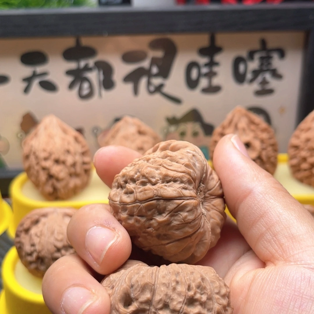 鼻***娘吊坠桃核39招财鼠